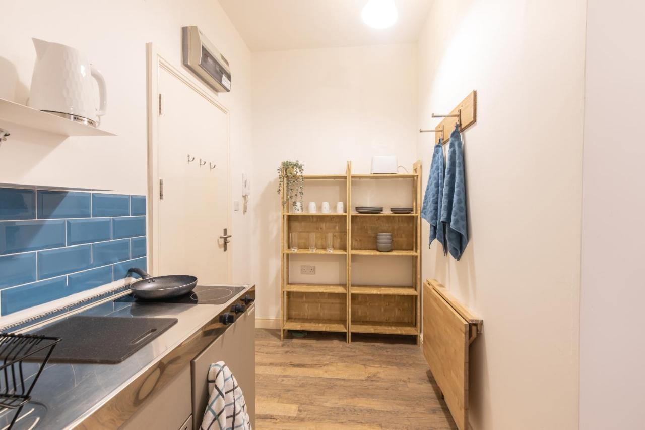 Cosy Modern Apartment, Grand Victorian Building, 5 Mins To Coventry City Centre Esterno foto